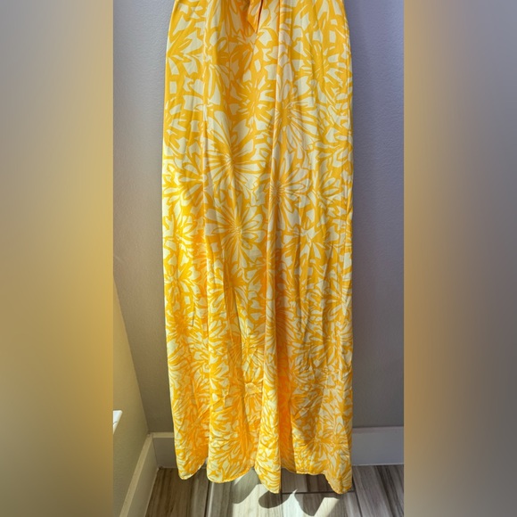 ModCloth Yellow Floral Maxi Dress Size 10 Sweetheart Neckline Back Bow - Picture 7 of 11